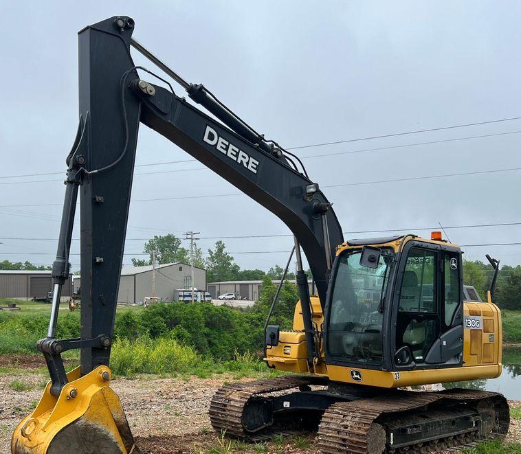 2014 John Deere 130G